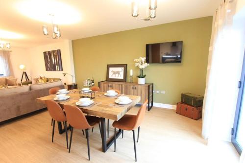 Cabot Mews Apartment 8 photo 17