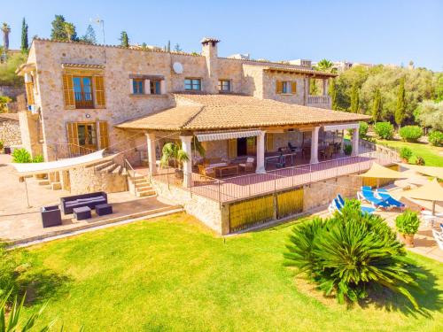 Gallery image of Magnífica villa con una piscina espectacular in Búger