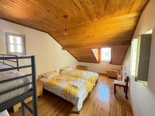 Postel nebo postele na pokoji v ubytování Residencial Avenida Hostel