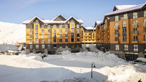 Lovely 1BR Apartment in Gudauri en invierno