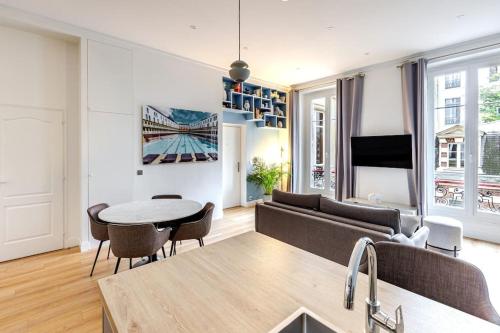Newly renovated apt near La Madeleine