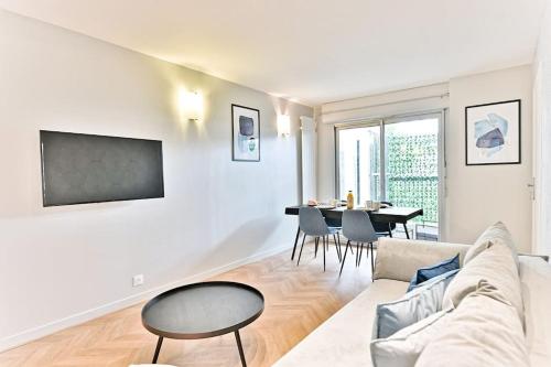 Appartement spacieux et paisible Paris 19ème