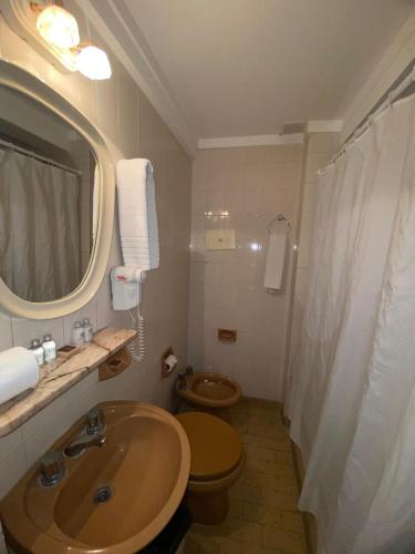 Koupelna v ubytování Hotel Punta del Este