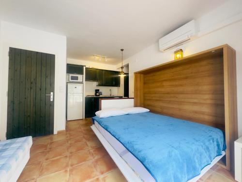 Estudi nº5 'Apartaments El Berganti'