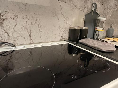 Kuchyň nebo kuchyňský kout v ubytování Serenity Luton Suite Near Mall