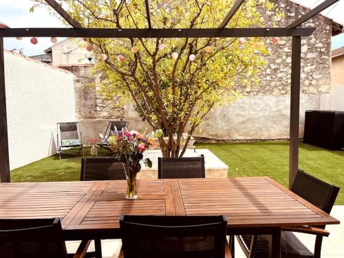 Afbeelding uit fotogalerij van Villa André à Nîmes in Nîmes