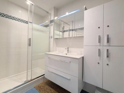 Appartement spacieux · Accès direct aux pistes · Balcon ensoleillé - FR-1-344-298