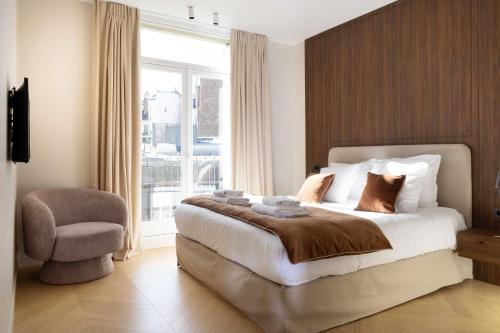 Spacious & Modern Property - Eiffel Tower