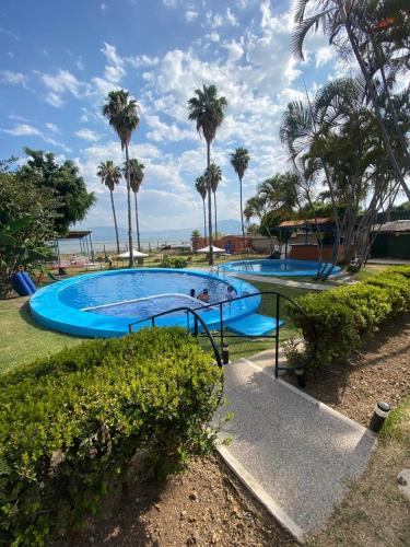 Bazén v ubytování Hotel Villas Ajijic, Ajijic Chapala Jalisco nebo v jeho okolí