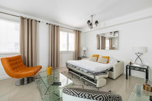 Cosy 2-Bedroom apartment - close to Martinez Hotel