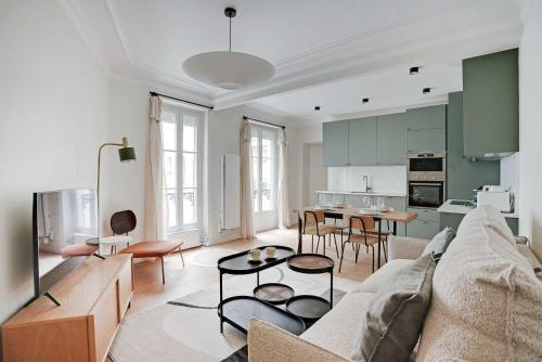 Authentic apartment - 3BR-8P - Clignancourt