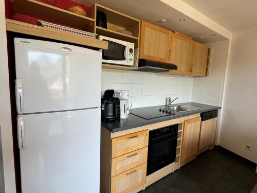 Appartement skis aux pieds, 6 pers, piscine, bien-être, Belle Plagne
