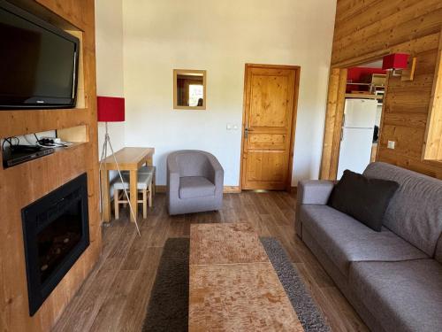 Appartement 3P, piscine chauffée, animaux admis, pieds des pistes - FR-1-181-2819