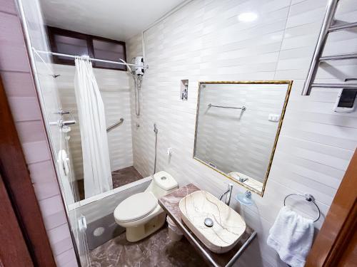 Ένα μπάνιο στο Departamento LAS VEGAS