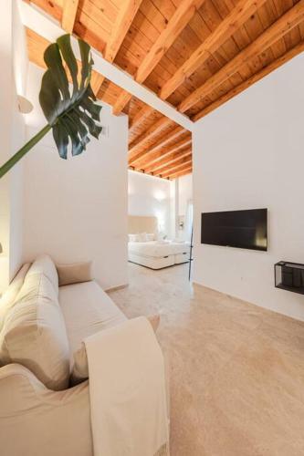 ISG apartments Puerta Jerez Sevilla 01