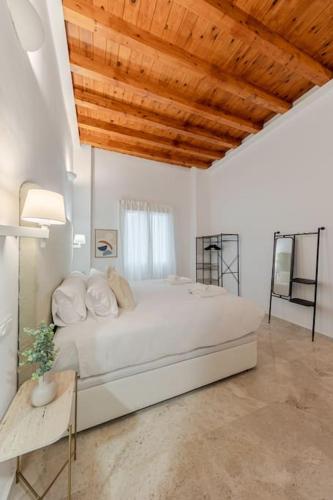 ISG apartments Puerta Jerez Sevilla 01