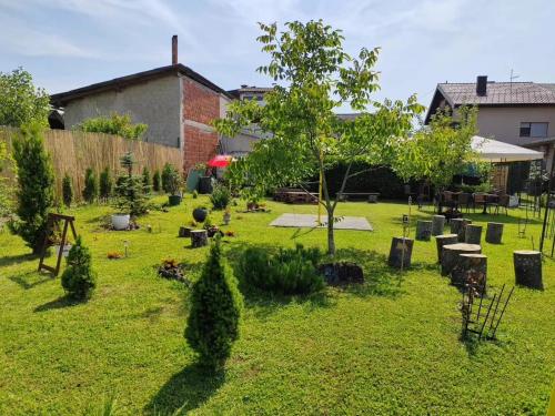 En have udenfor Apartman Ivana