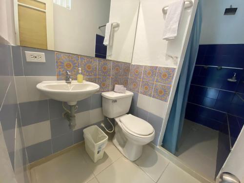 Bilik mandi di Finca Termópilas