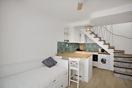 Playmar Entire Bungalow Newly Renovated