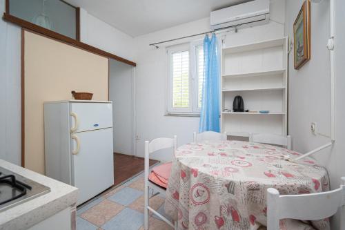 Kuchyň nebo kuchyňský kout v ubytování Apartment Vidalici 6519c