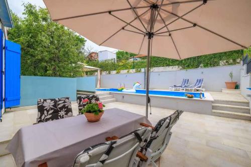 Holiday home in Crikvenica 50544