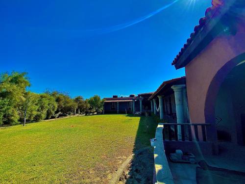 Κήπος έξω από το Quinta Trespuentes