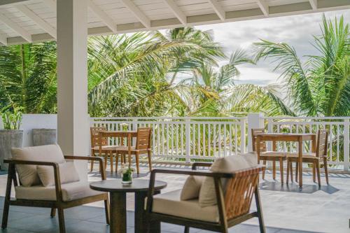 Μπαλκόνι ή βεράντα στο SOL House Mirissa by The One Group of Hotels