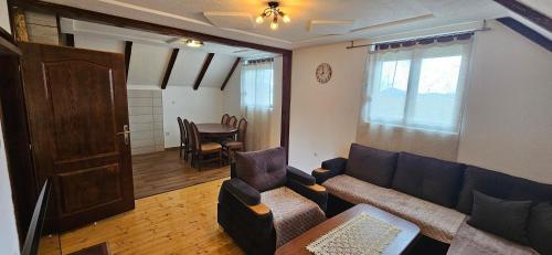 Fotografie z fotogalerie ubytování Durmitor Panorama Lodge v destinaci Junčev Do