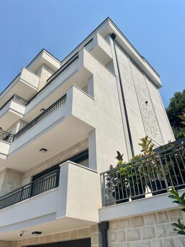Bangunan di mana terletaknya apartmen