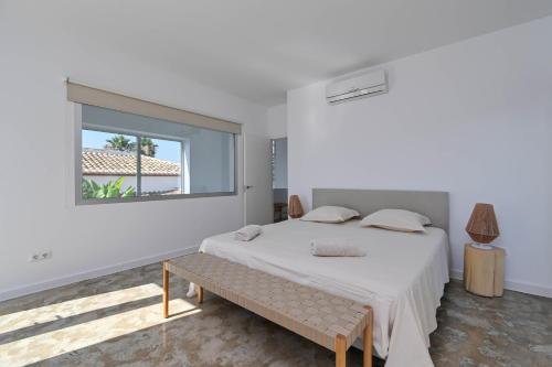 Casa de la Luz by Aguilarent