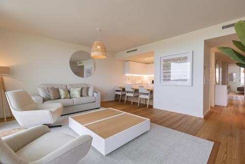 Φωτογραφία από το άλμπουμ του Beach facing apartment by Innkeeper σε Armação de Pêra