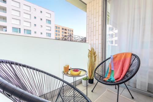 Balkón nebo terasa v ubytování Yellow Apartment - Balcony, Free Parking, by Gravity Prague