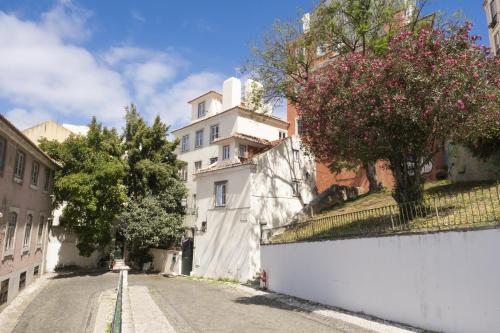 Apartment with terrace in downtown - TTL279