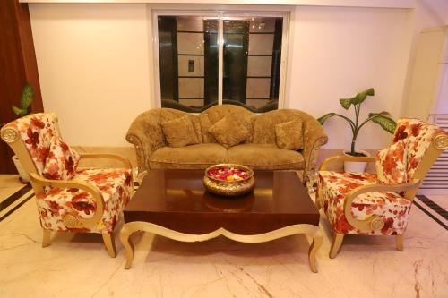 Posezení v ubytování JALSA HOTEL & BANQUETS,Indore