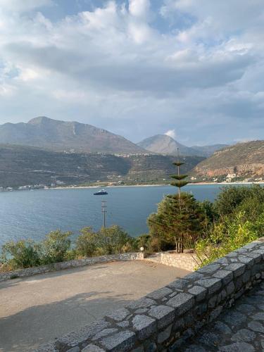 a view of a large body of water at Vatoulia House in Neon Oitilon