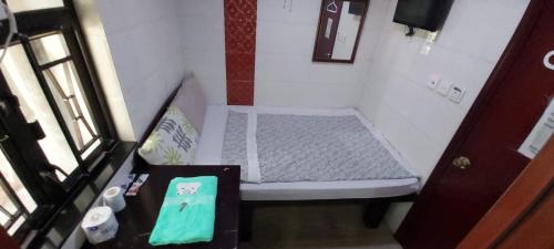 cebu hostel客房内的一张或多张床位