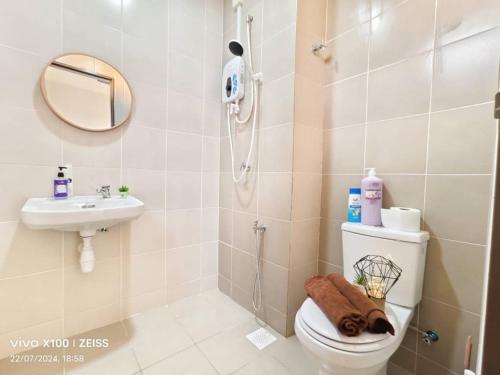 Bilik mandi di sp13a Netflix 6pax 2park kelab Rahman putra Sungai buloh