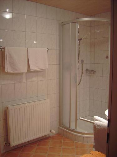 Ett badrum på Luenerhof