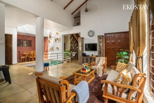 TV a/nebo společenská místnost v ubytování EKOSTAY - Mount Emerald Villa