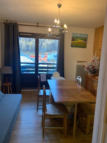 Studio-4 Personnes Les Orres 1650-Hautes alpes