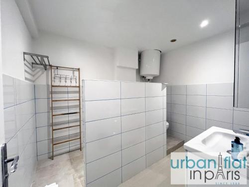Urban Flat 168 - Spacious 1-Bedroom Apartment in Paris