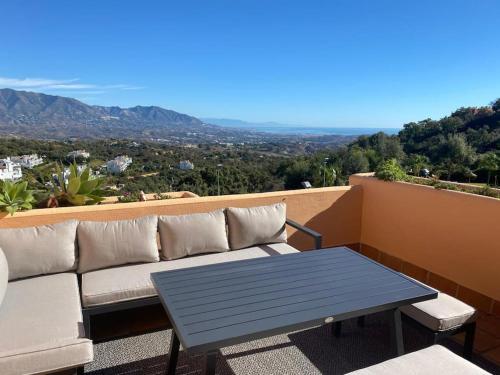 La Mairena - Sea View Property - Pool and Sports