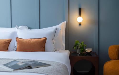 Una cama o camas en una habitación de Albi Downtown