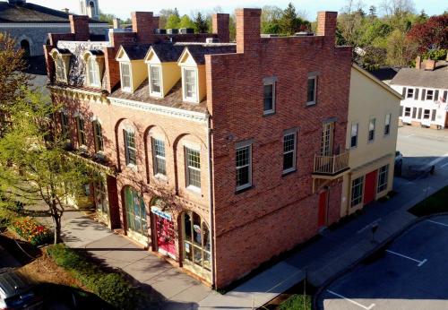 an overhead view of a brick building with windows at Vine Village in Niagara on the Lake