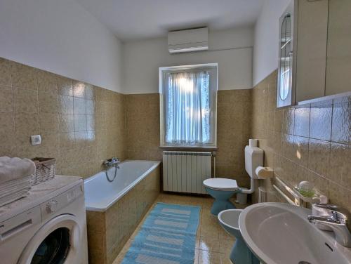 Koupelna v ubytování Apartment Luna