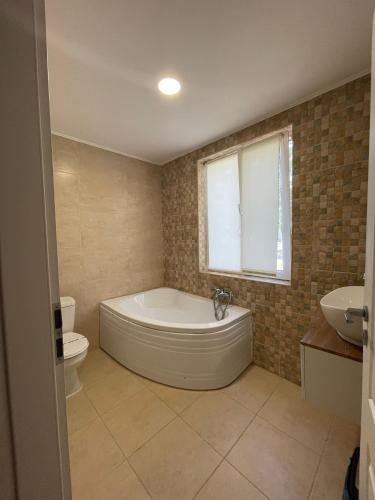 O baie la Hotel Olt by Ventura