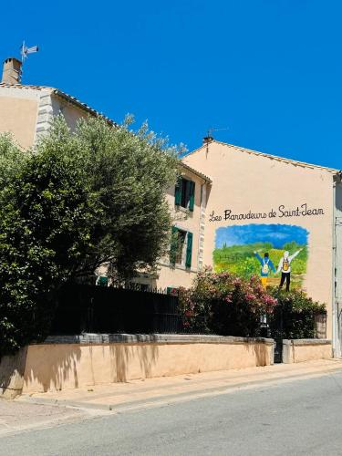 Gallery image of Les Baroudeurs de Saint Jean in Saint-Jean-de-Barrou
