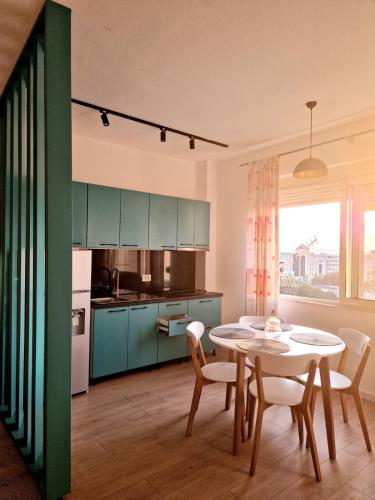 Coral Beach Apartment