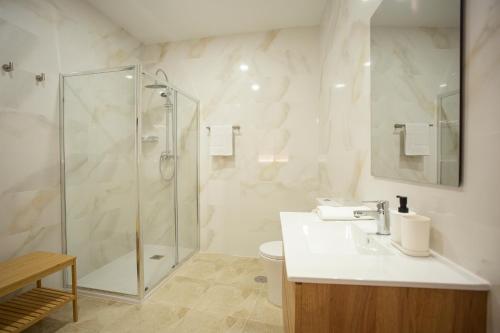 WISH SUITE AMPARO DE SEVILLA
