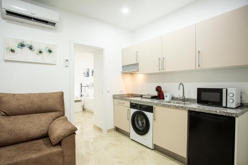 WISH SUITE AMPARO DE SEVILLA
